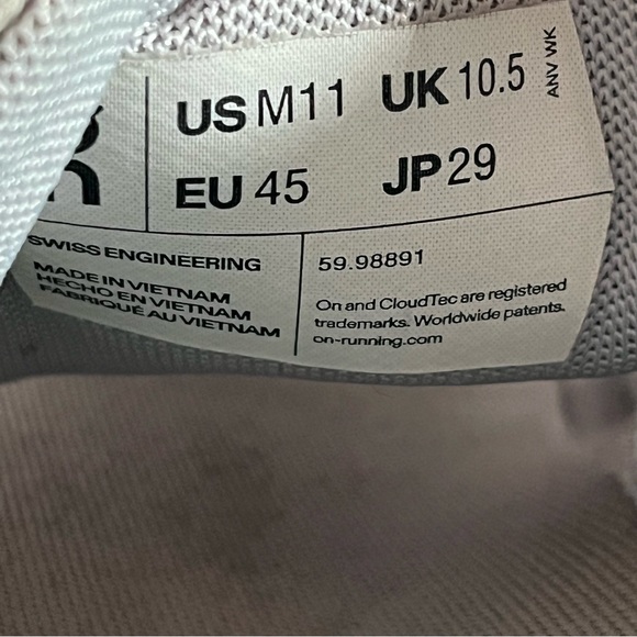 ON CLOUD 5 Running Shoes Men’s Size 11 Slip-On Sneakers - Picture 9 of 10